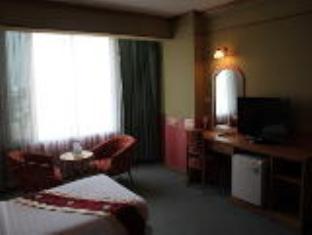 Chaisaeng Palace Hotel Sing Buri Exterior foto